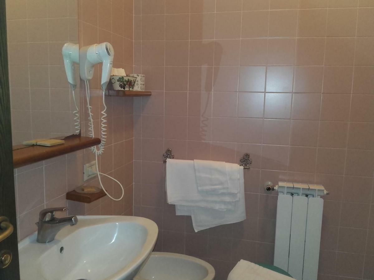 Hotel Molino D'Era Вольтерра Экстерьер фото